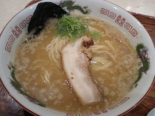 麺大勝 とんこつ醤油ラーメン@阪急西宮ガーデンズ