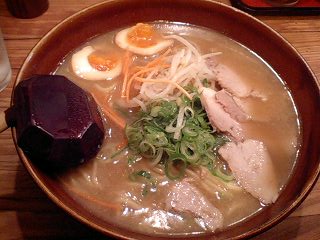 古潭 クン玉ラーメン@あべちか
