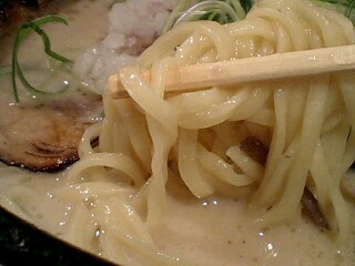 ちらん 鶏白湯らーめん 麺