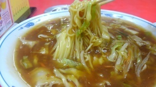 龍 カレーチャンポン 麺