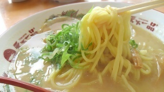 天下一品 こってりラーメン(BIG) 麺