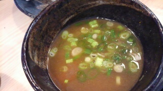 麺屋 縁一 超濃厚魚介つけ麺(大盛) スープ割り