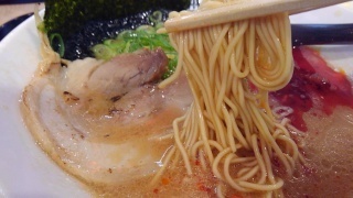 河童ラーメン本舗 赤河童ラーメン 麺